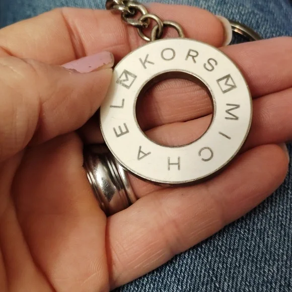 Michael Kors Metal Keychain Charm - Picture 3 of 6